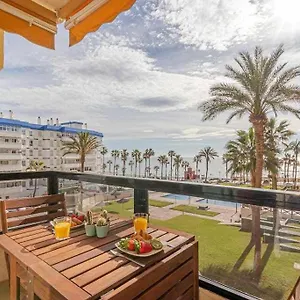 https://797-holiday-rentals-apartamento-en-aloha-playa-frente-al-mar.es-andalucia.com