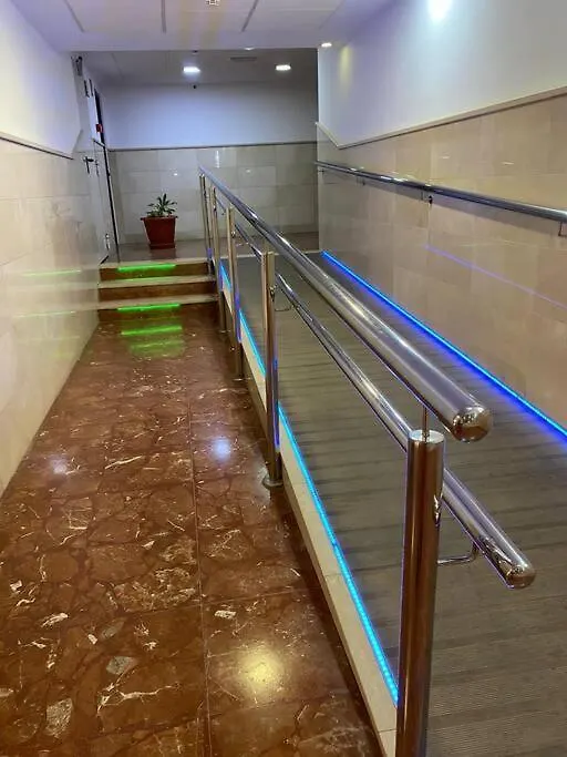 Apartamento Familiar Benalmádena 0*,